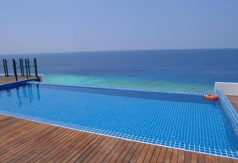 Ranthari Hotel And Spa Ukulhas Maldives
