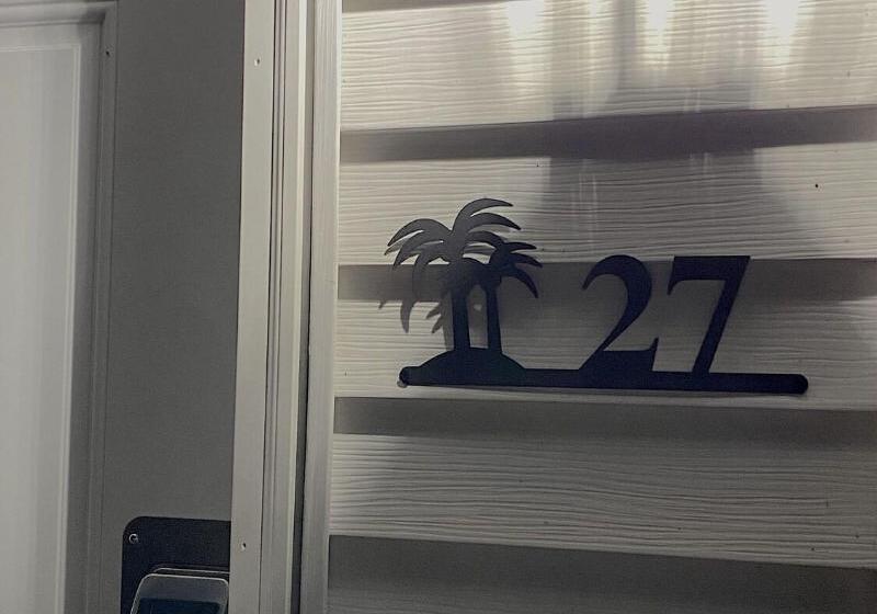 Founder's Brook Motel And Suites