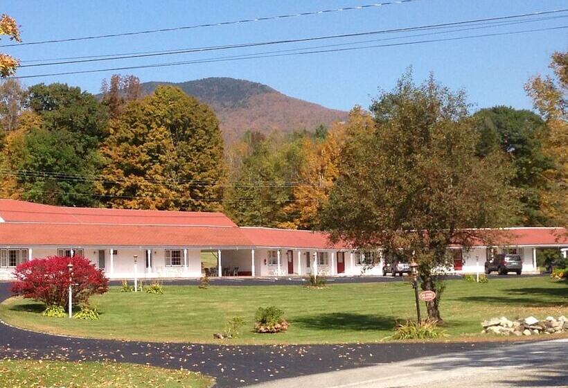 Four Winds Country Motel