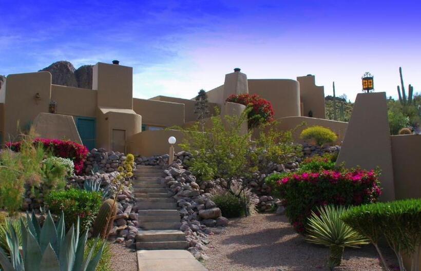 Gold Canyon Golf Resort