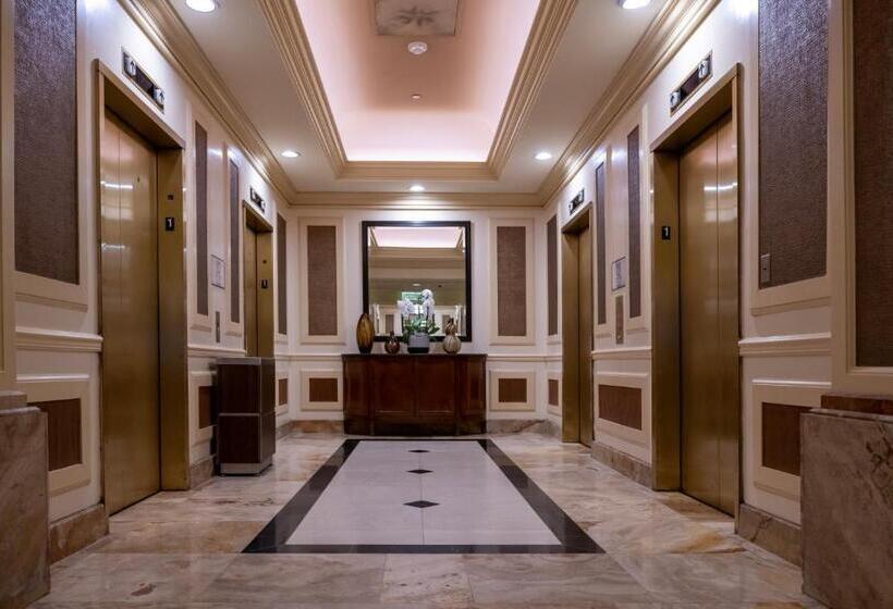 Gold Strike Casino Resort