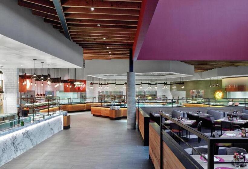 Gold Strike Casino Resort