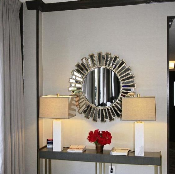 Golden Tulip Bethesda Court Hotel