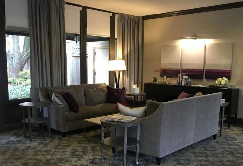 Golden Tulip Bethesda Court Hotel