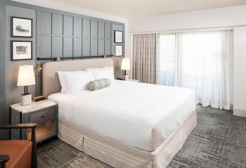 Grand Geneva Resort And Spa