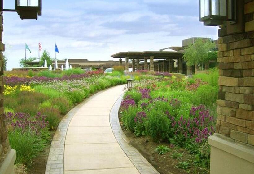 Grand Geneva Resort And Spa