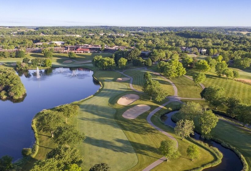 Grand Geneva Resort And Spa