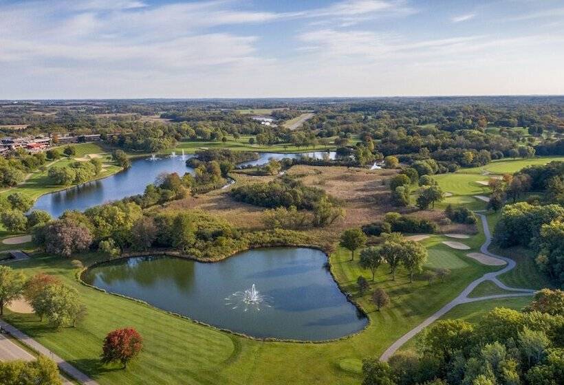 Grand Geneva Resort And Spa