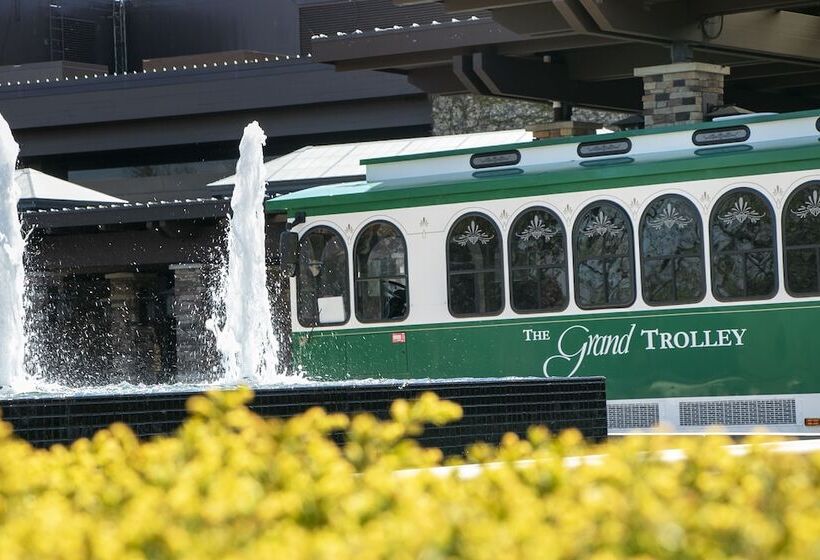 Grand Geneva Resort And Spa