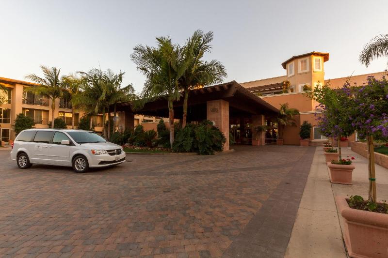 Grand Pacific Palisades Resort