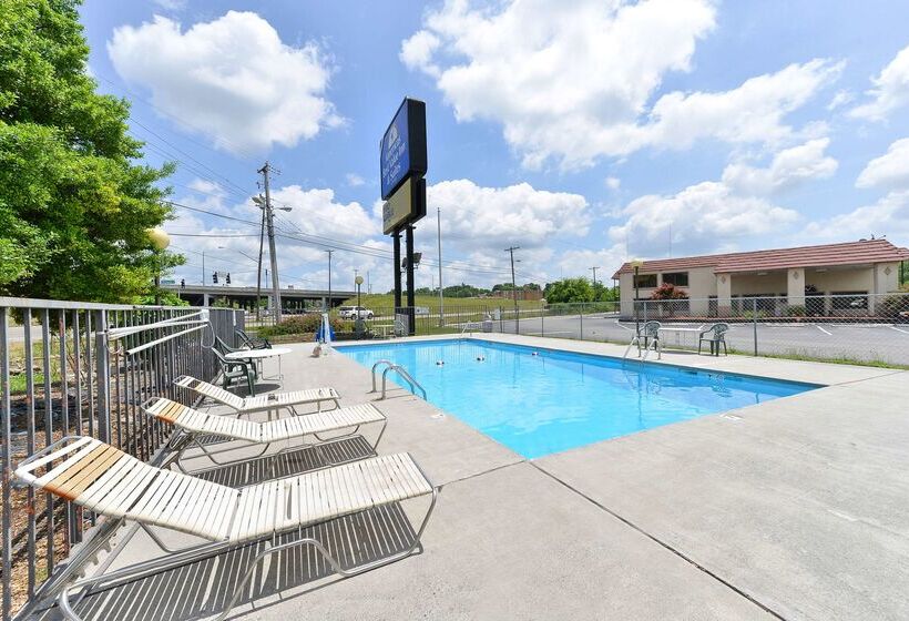 酒店 Americas Best Value Inn & Suites Knoxville North
