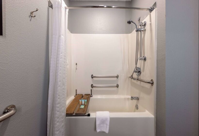 בית מלון כפרי Americinn By Wyndham Duluth