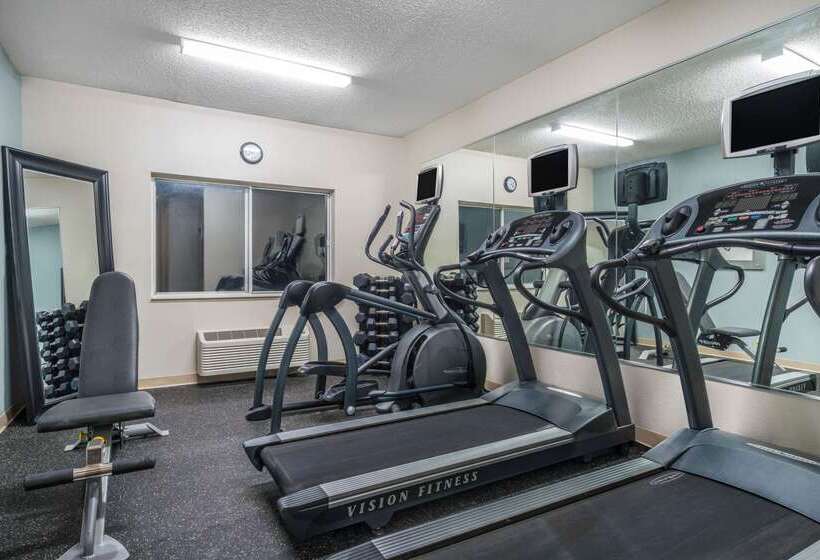 בית מלון כפרי Americinn By Wyndham Duluth