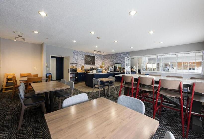 בית מלון כפרי Americinn By Wyndham Duluth