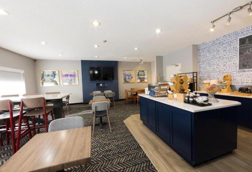 בית מלון כפרי Americinn By Wyndham Duluth