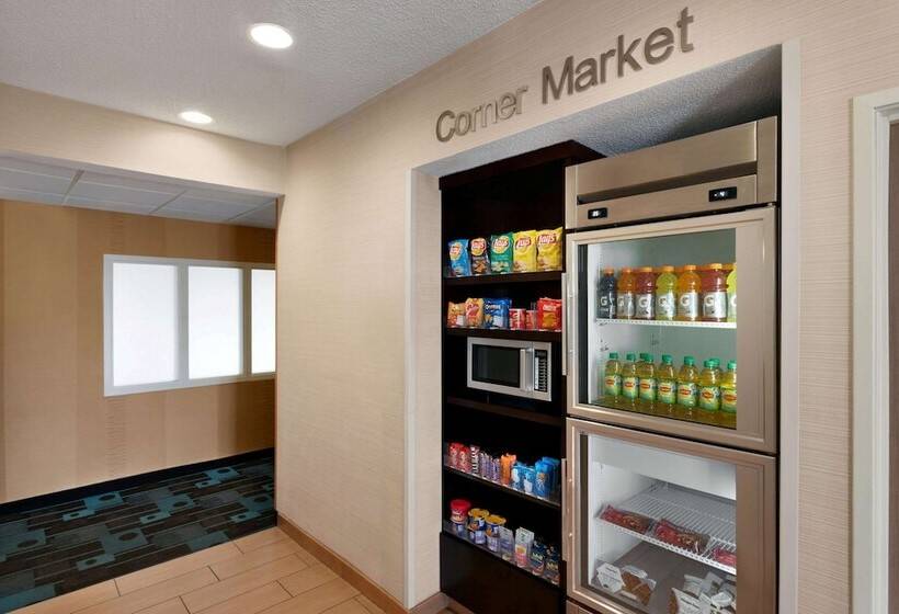 בית מלון כפרי Baymont By Wyndham Tulsa