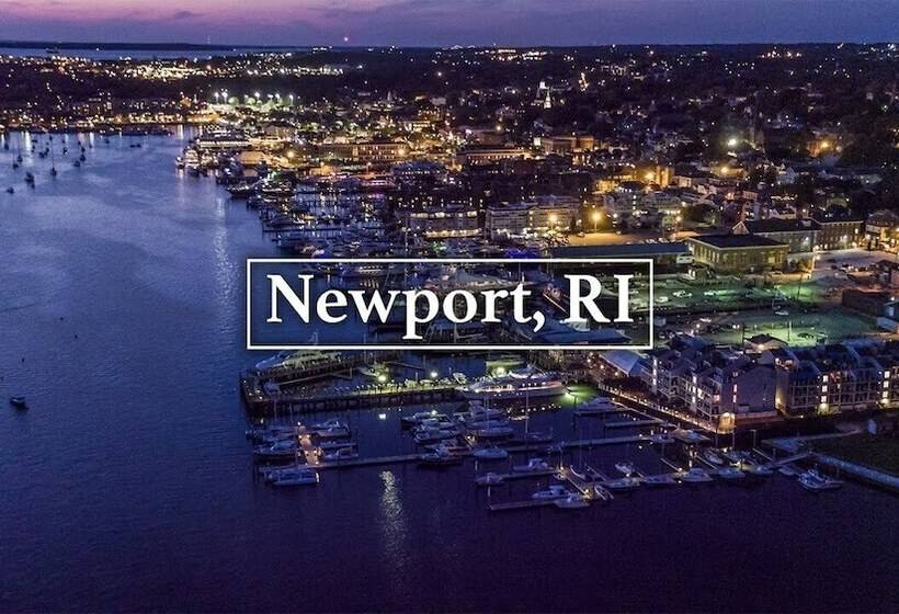 호텔 Colonial Inn Seekonk