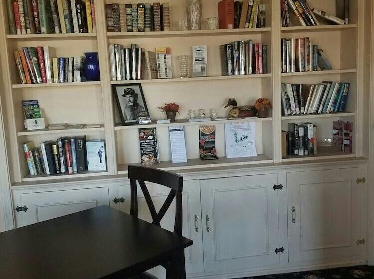 호텔 Colonial Inn Seekonk