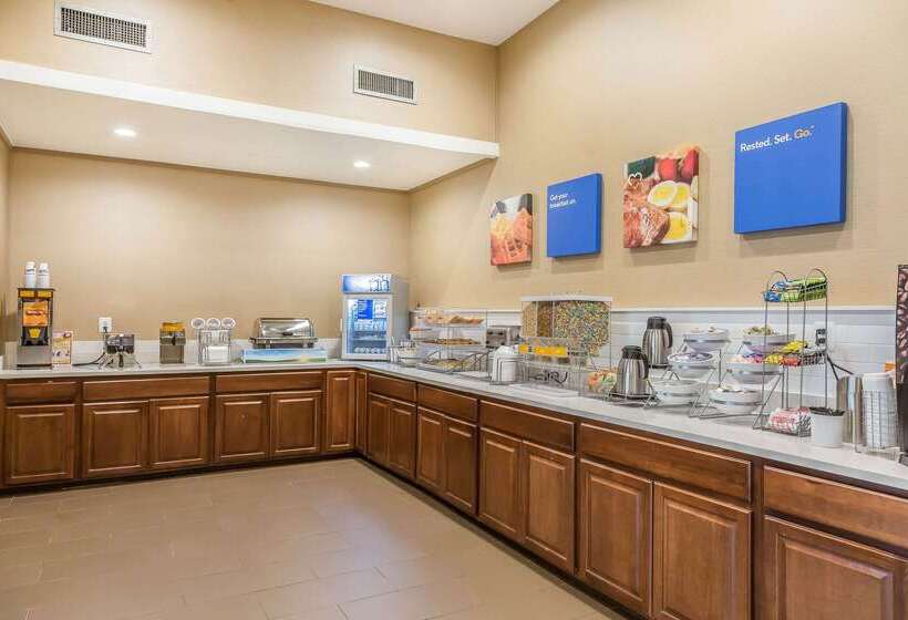 فندق Comfort Inn & Suites Aberdeen