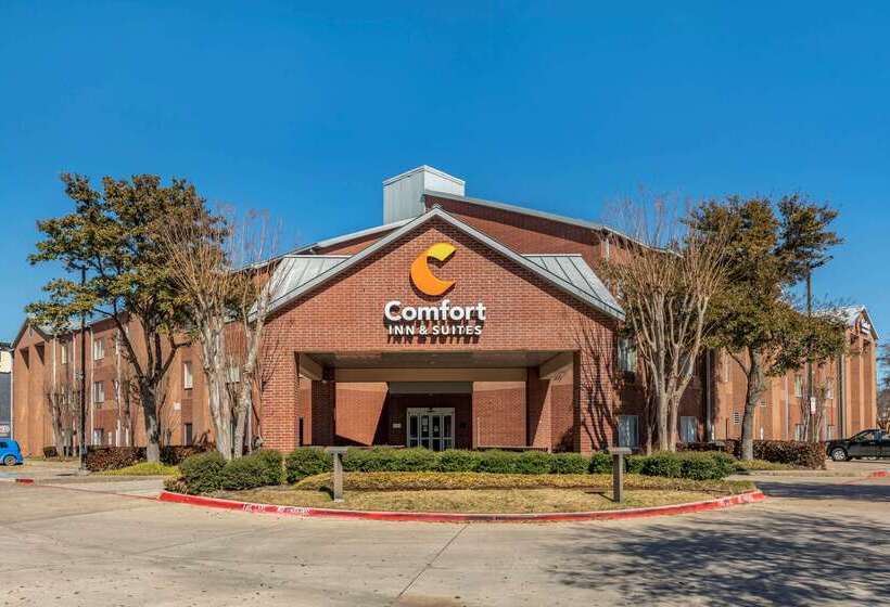 فندق Comfort Inn & Suites North Dallasaddison