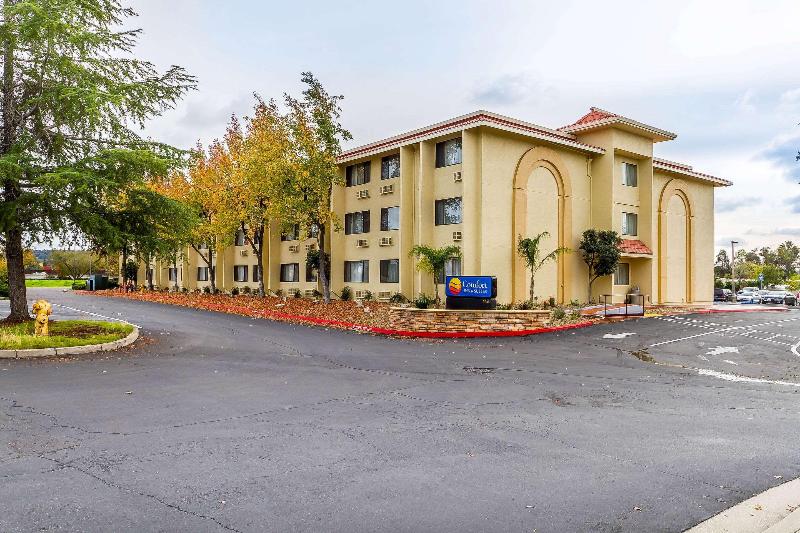 酒店 Comfort Inn & Suites Rocklin   Roseville