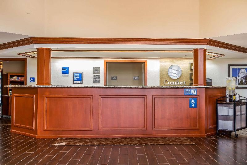 酒店 Comfort Inn & Suites Rocklin   Roseville