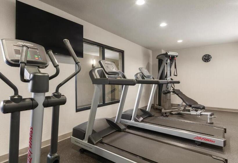 فندق Country Inn & Suites By Radisson, Bakersfield, Ca