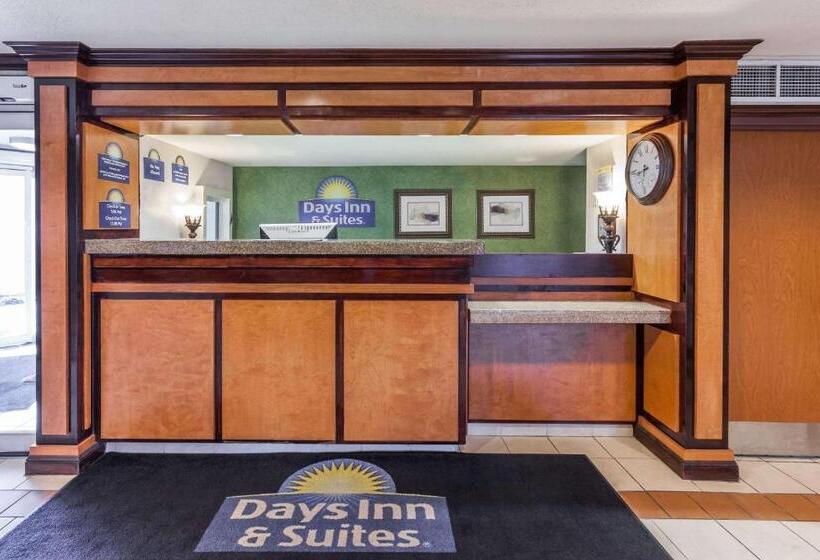 فندق Days Inn & Suites By Wyndham Warren
