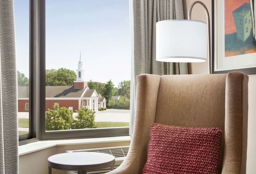 Doubletree By Hilton Hotel Jackson