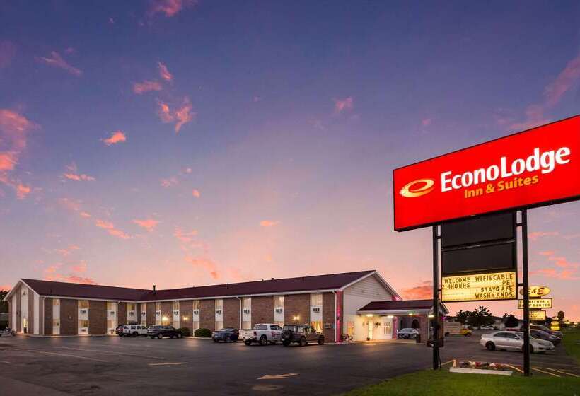 فندق Econo Lodge Inn & Suites