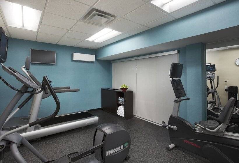 هتل Fairfield Inn & Suites Chicago Midway Airport