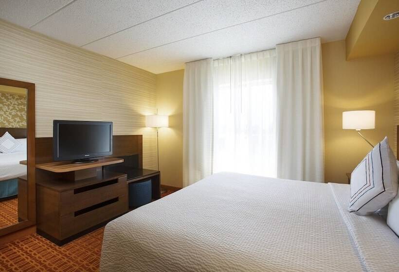 هتل Fairfield Inn & Suites Chicago Midway Airport