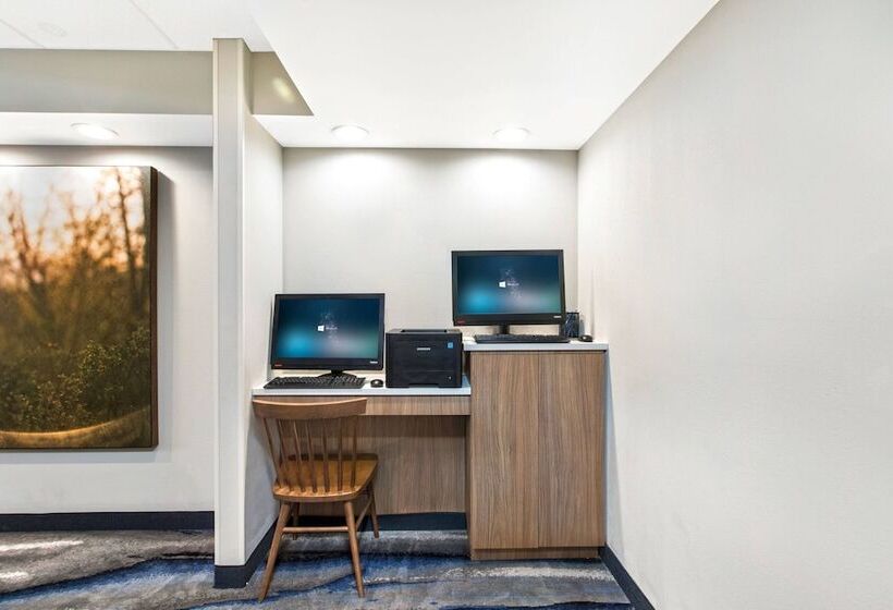 ホテル Fairfield Inn By Marriott Evansville East