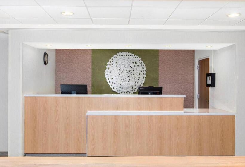 ホテル Fairfield Inn By Marriott Evansville East