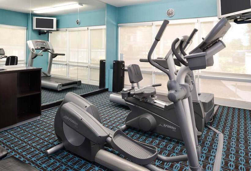 ホテル Fairfield Inn Orlando Airport