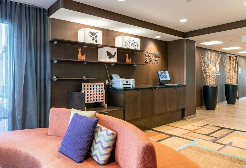בית מלון כפרי Fairfield Inn Owensboro