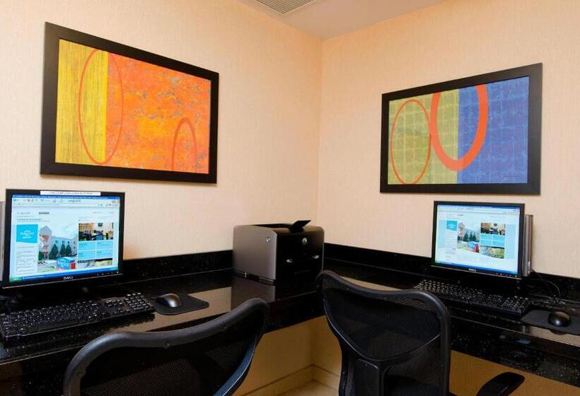 ホテル Fairfield Inn & Suites By Marriott Bloomington