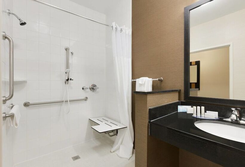 فندق Fairfield Inn Colorado Springs Air Force Academy