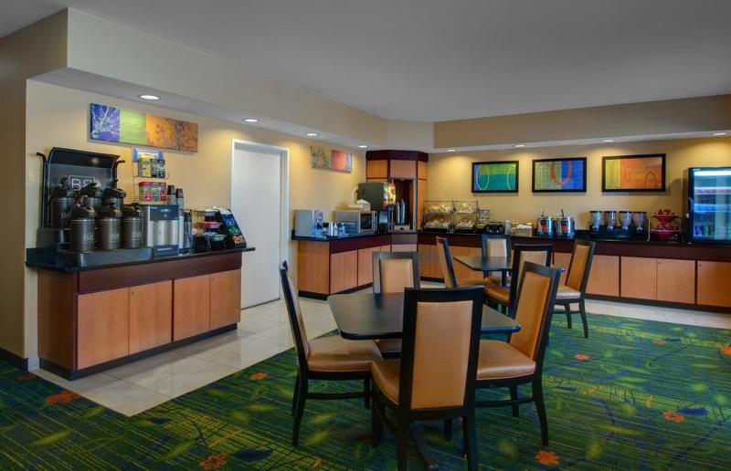 호텔 Fairfield Inn & Suites Denver Airport