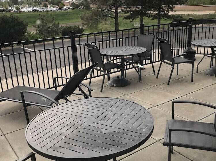 فندق Fairfield Inn & Suites By Marriott Denver Tech Center/ South