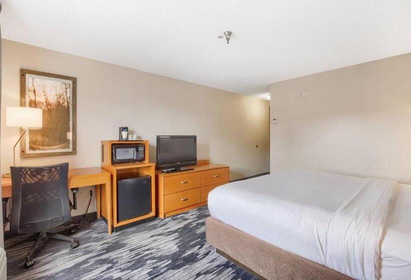 Отель Fairfield Inn And Suites Mobile