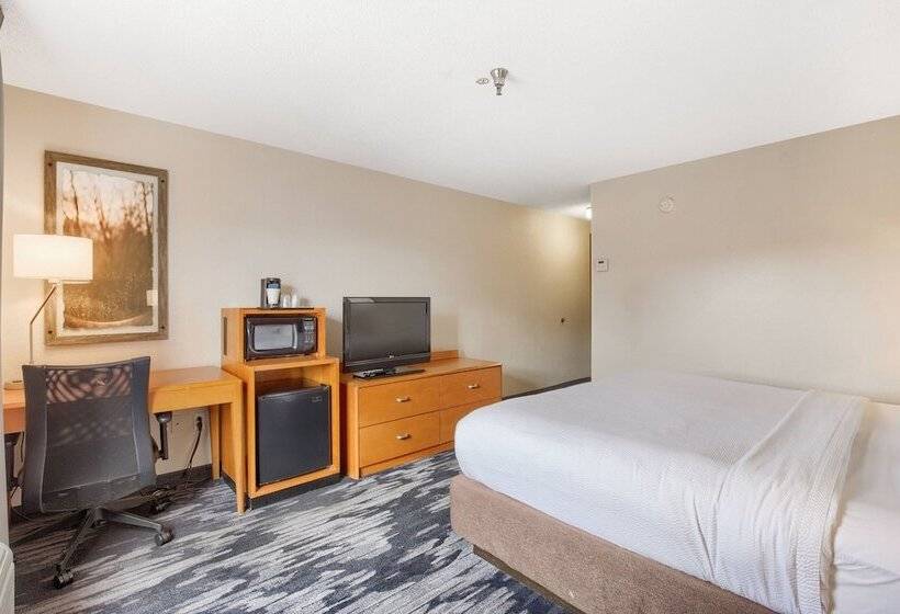 Отель Fairfield Inn And Suites Mobile