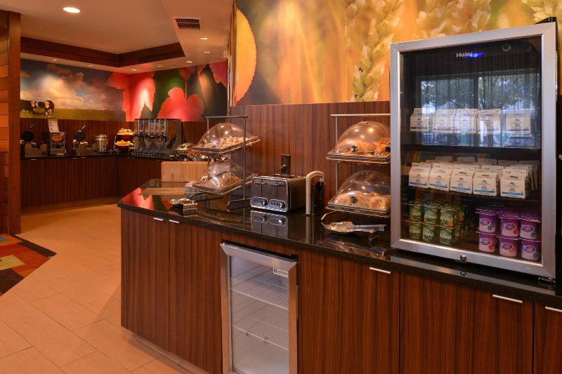 호텔 Baymont By Wyndham St Charles