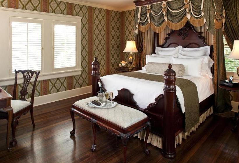 فندق Fairview Inn