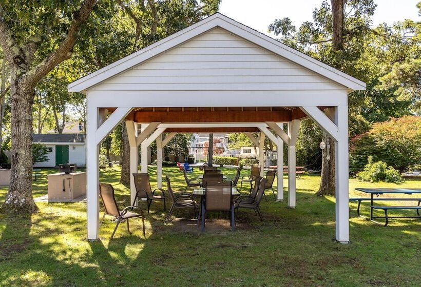 酒店 Falmouth Heights Motor Lodge