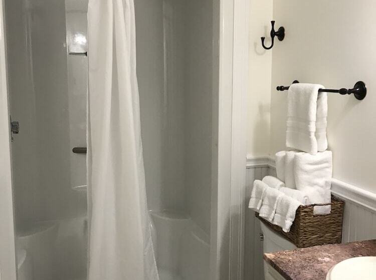 酒店 Falmouth Heights Motor Lodge