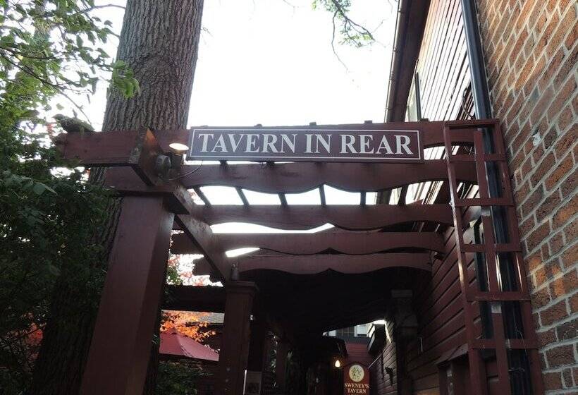 בית מלון כפרי Historic Farnsworth House Inn