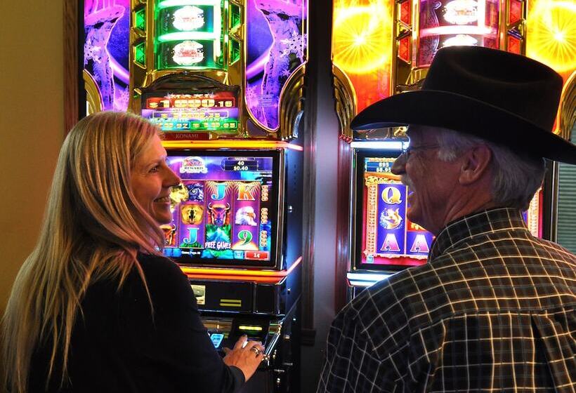 فندق First Gold Gaming Resort