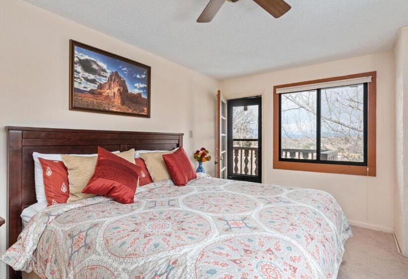 Отель Fort Marcy Suites By All Seasons Resort Lodging