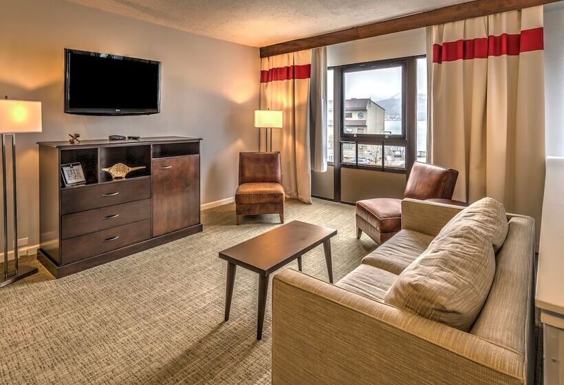 هتل Four Points By Sheraton Juneau